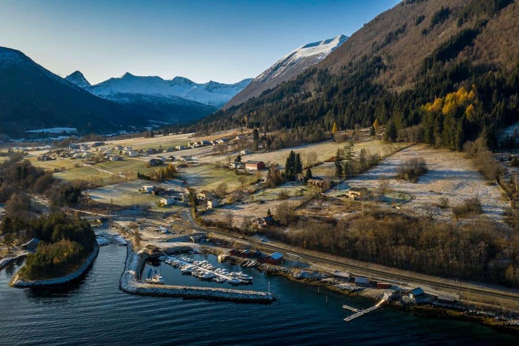 Moonvalley Lodge - Stort & Koselig Hus - Mandalen Екстер'єр фото